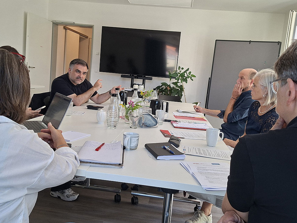 Diskussionsrunde zur SGB VIII Reform mit Bundestagsabgeordnetem